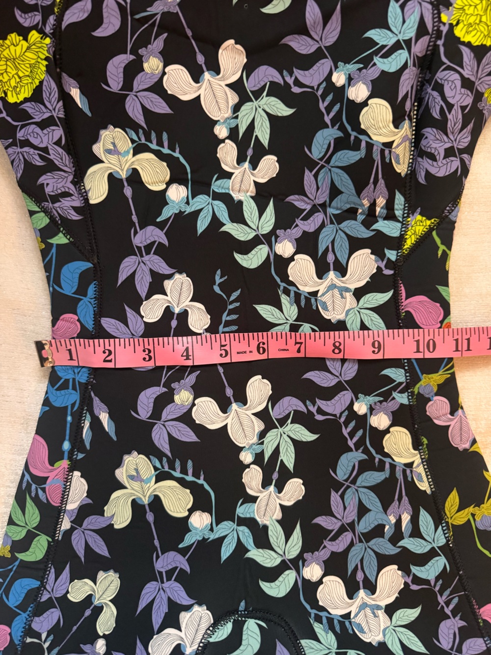The Roxy x Rowley 3/2 mm Chest Zip Wetsuit, size 2, NWT - Picture 13 of 14